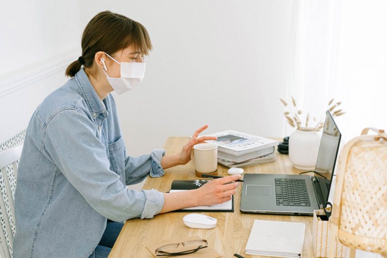 Read more about the article Tips To Stay On Top Of Your Finances During The COVID-19 Pandemic